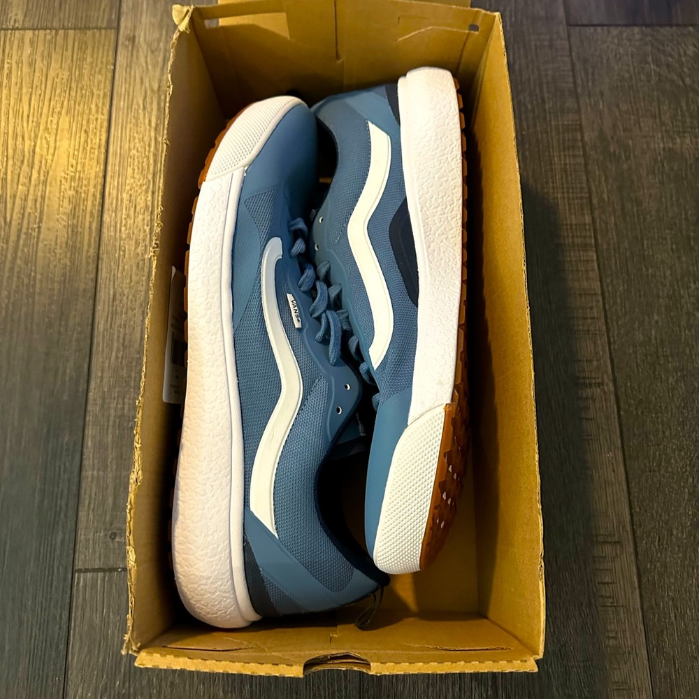 Vans Ultra Range Men’s Size 13
